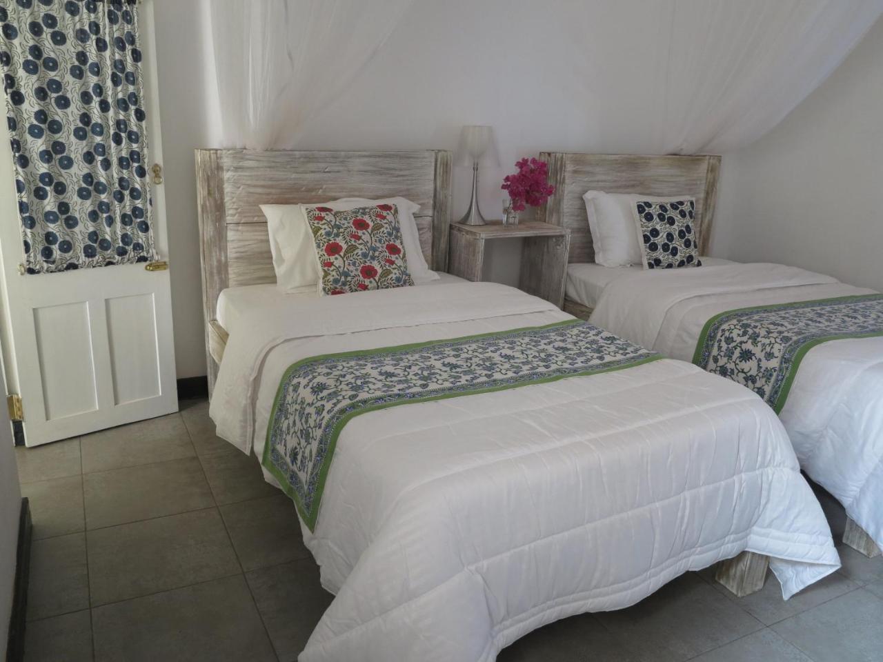 Esperanza Beach Villa And Spa Morakatiyara Kültér fotó