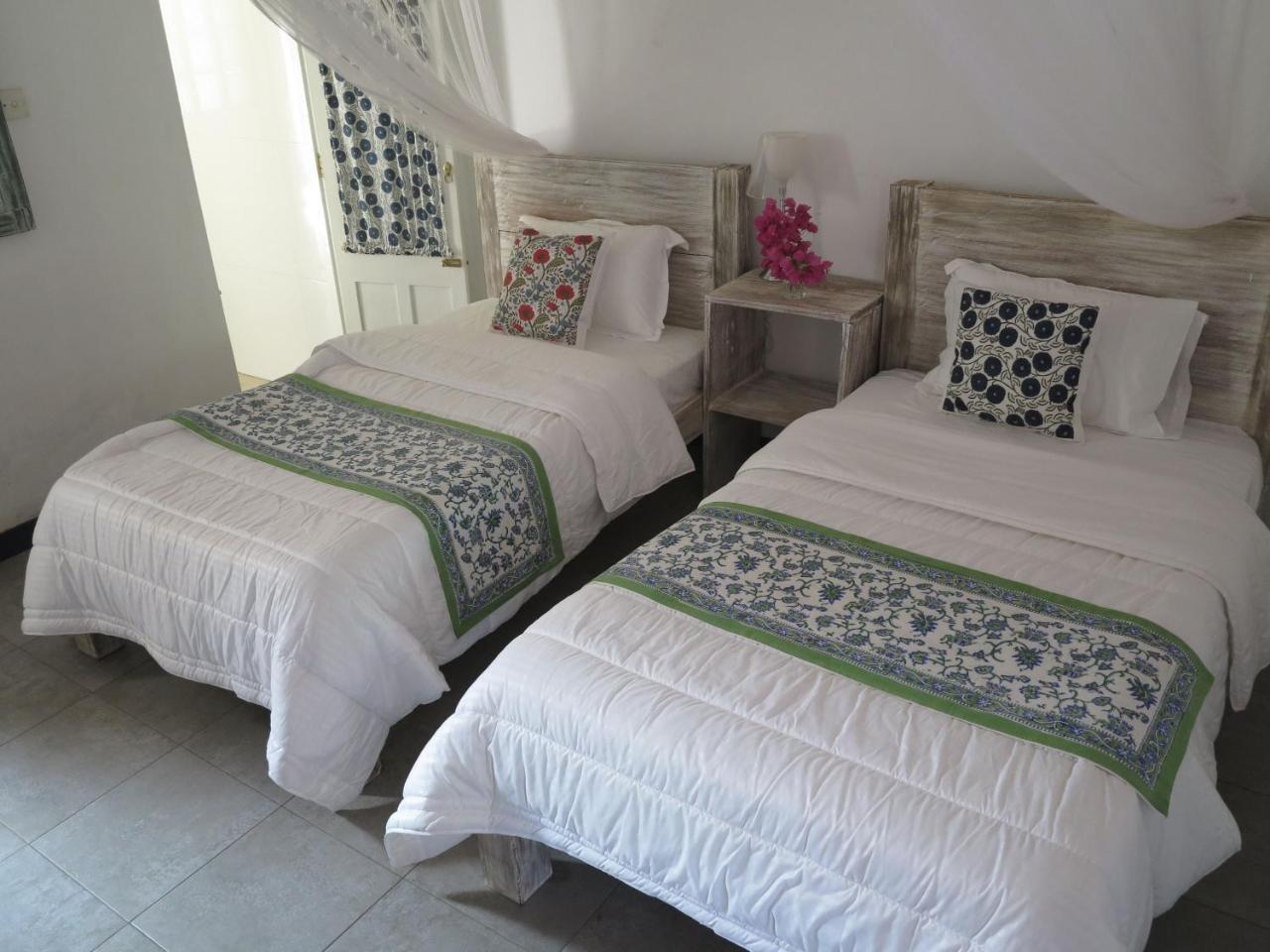 Esperanza Beach Villa And Spa Morakatiyara Kültér fotó